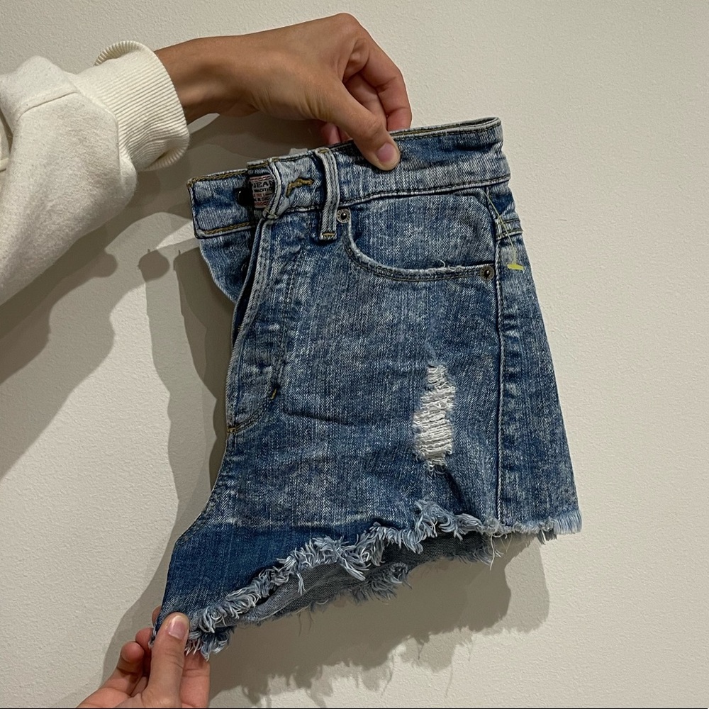 Guess Jean denim shorts high waisted